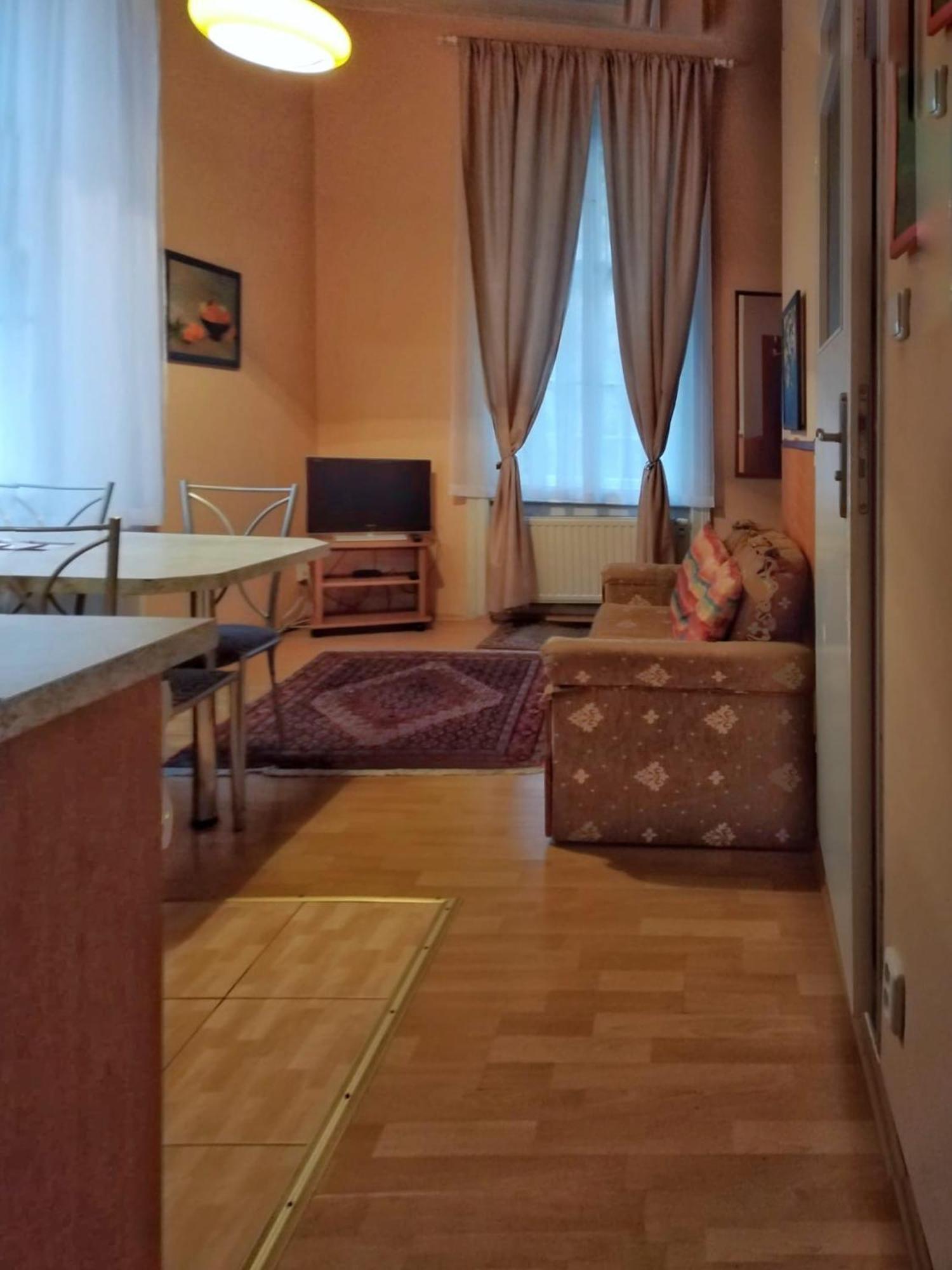 Appartamento Delux Kolonada Karlovy Vary Esterno foto